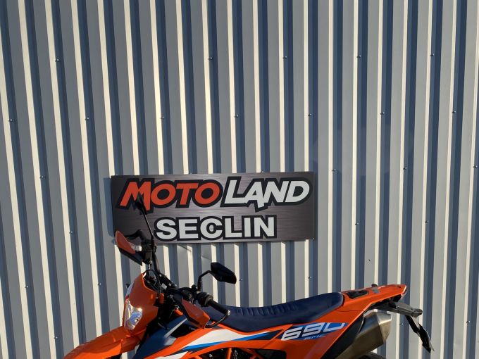KTM 690 SMC R 4