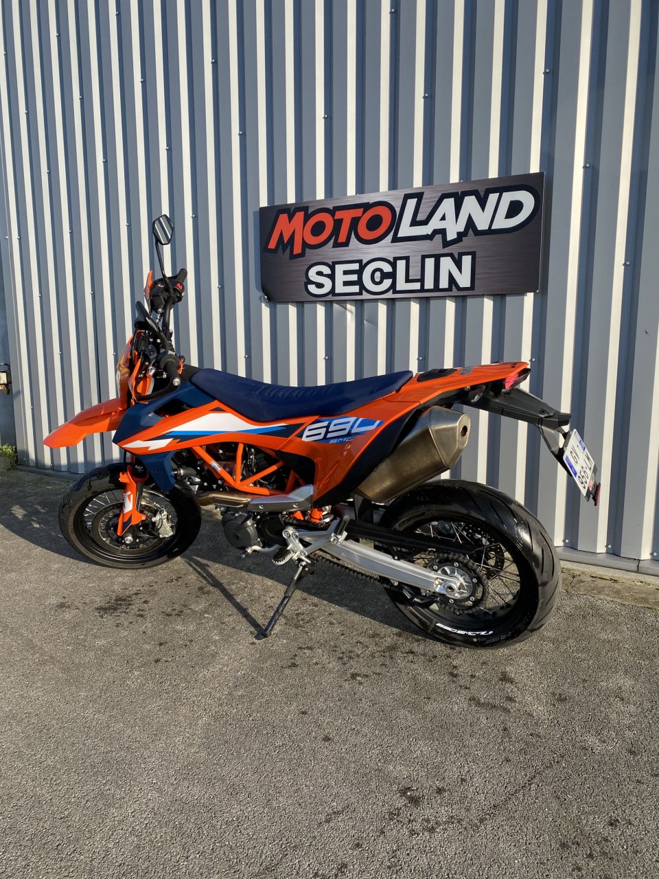 KTM 690 SMC R 4