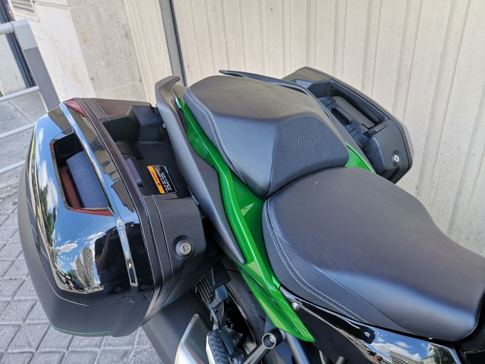 KAWASAKI Ninja H2 SX SE 4