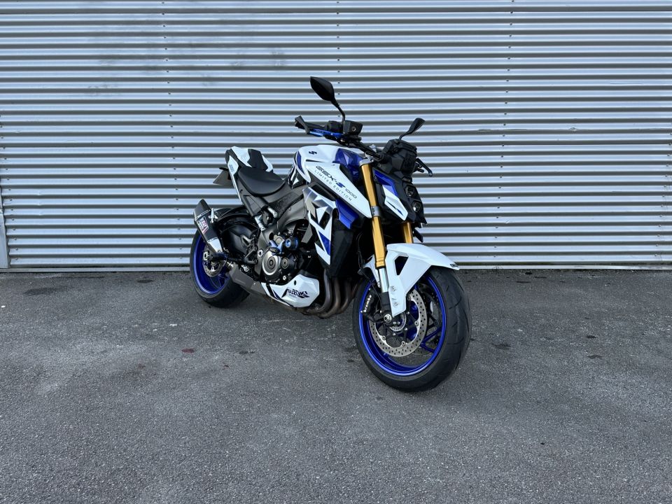 SUZUKI GSX-S 1000 ABS 4