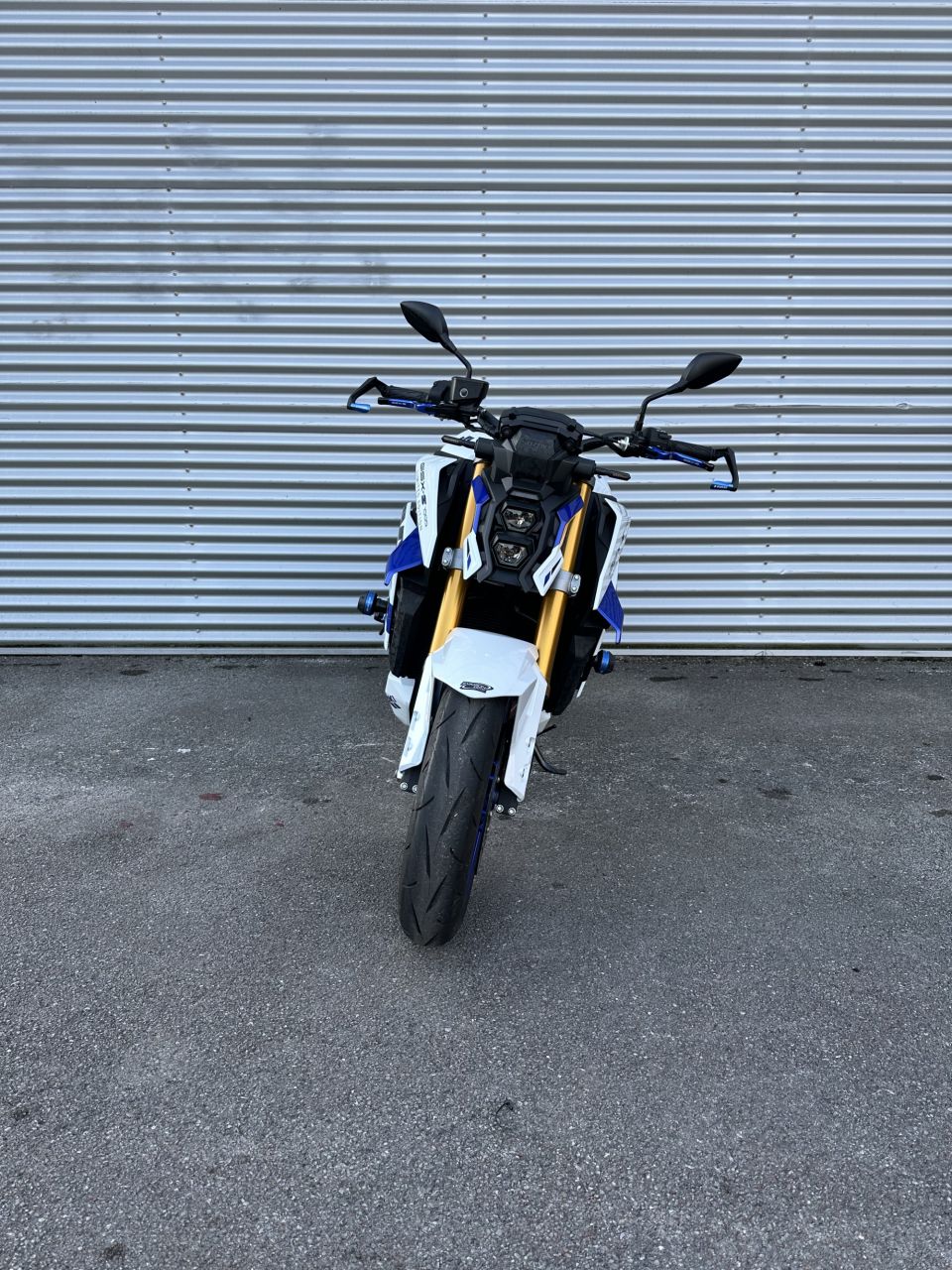 SUZUKI GSX-S 1000 ABS 4