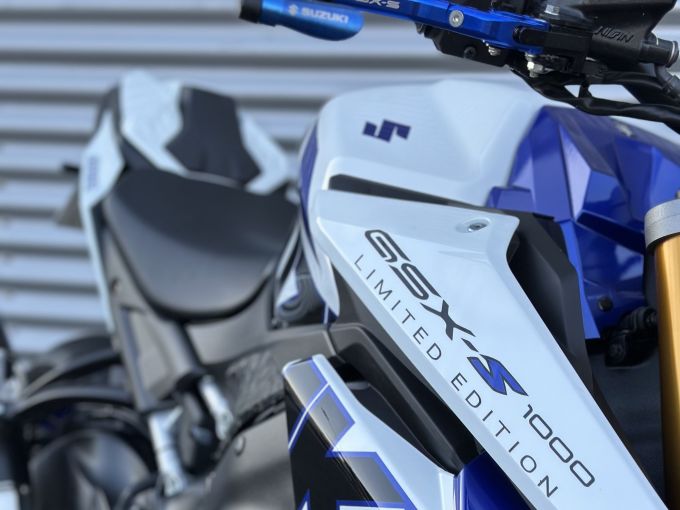 SUZUKI GSX-S 1000 ABS 4