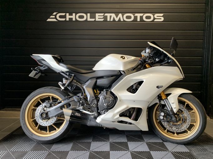 YAMAHA YZF-R7 35KW 4