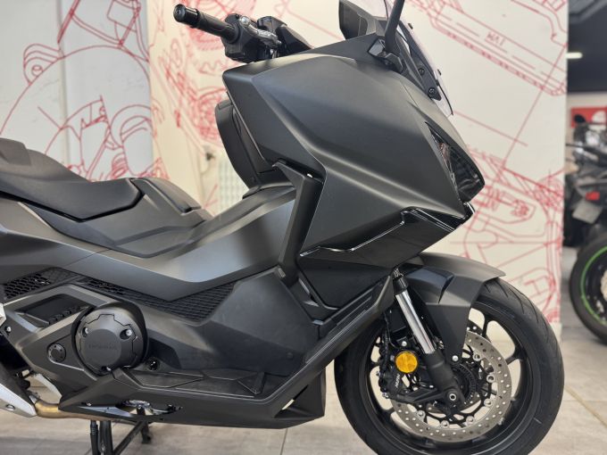 HONDA NSS FORZA 750 4