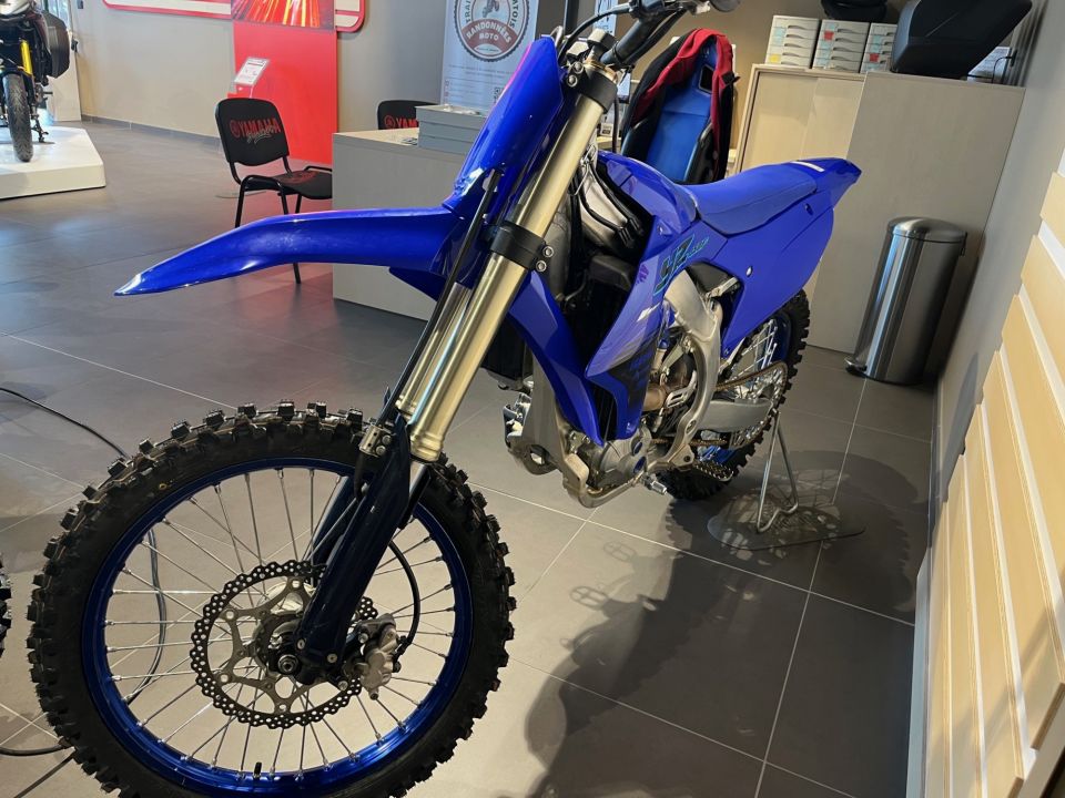 YAMAHA YZ450F 4