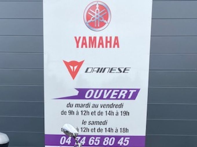 YAMAHA XVS 1300 4