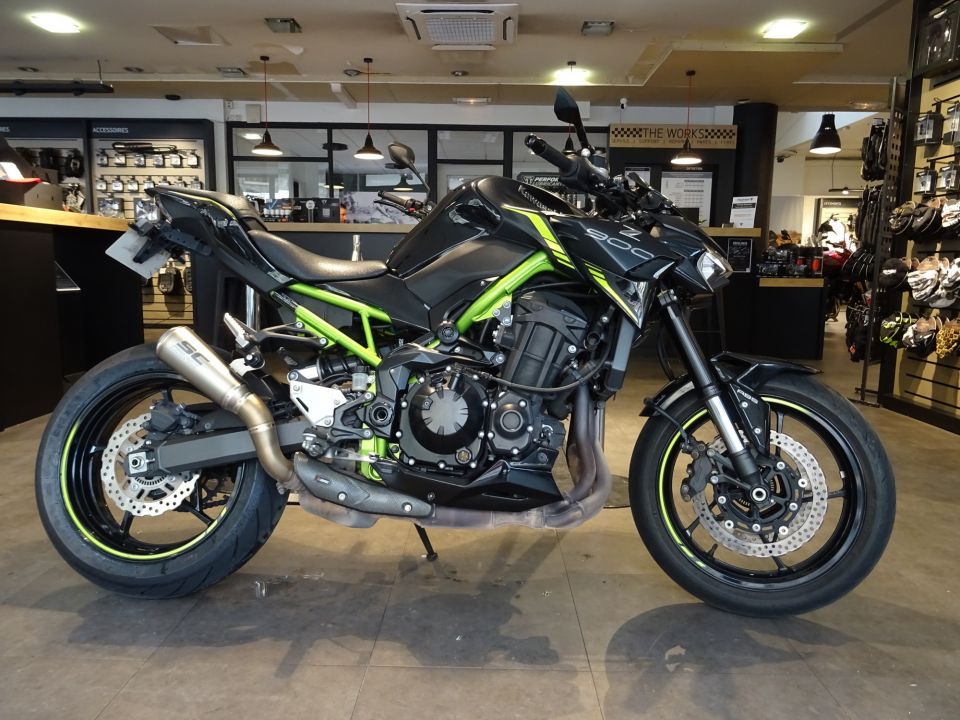 KAWASAKI Z 900 4