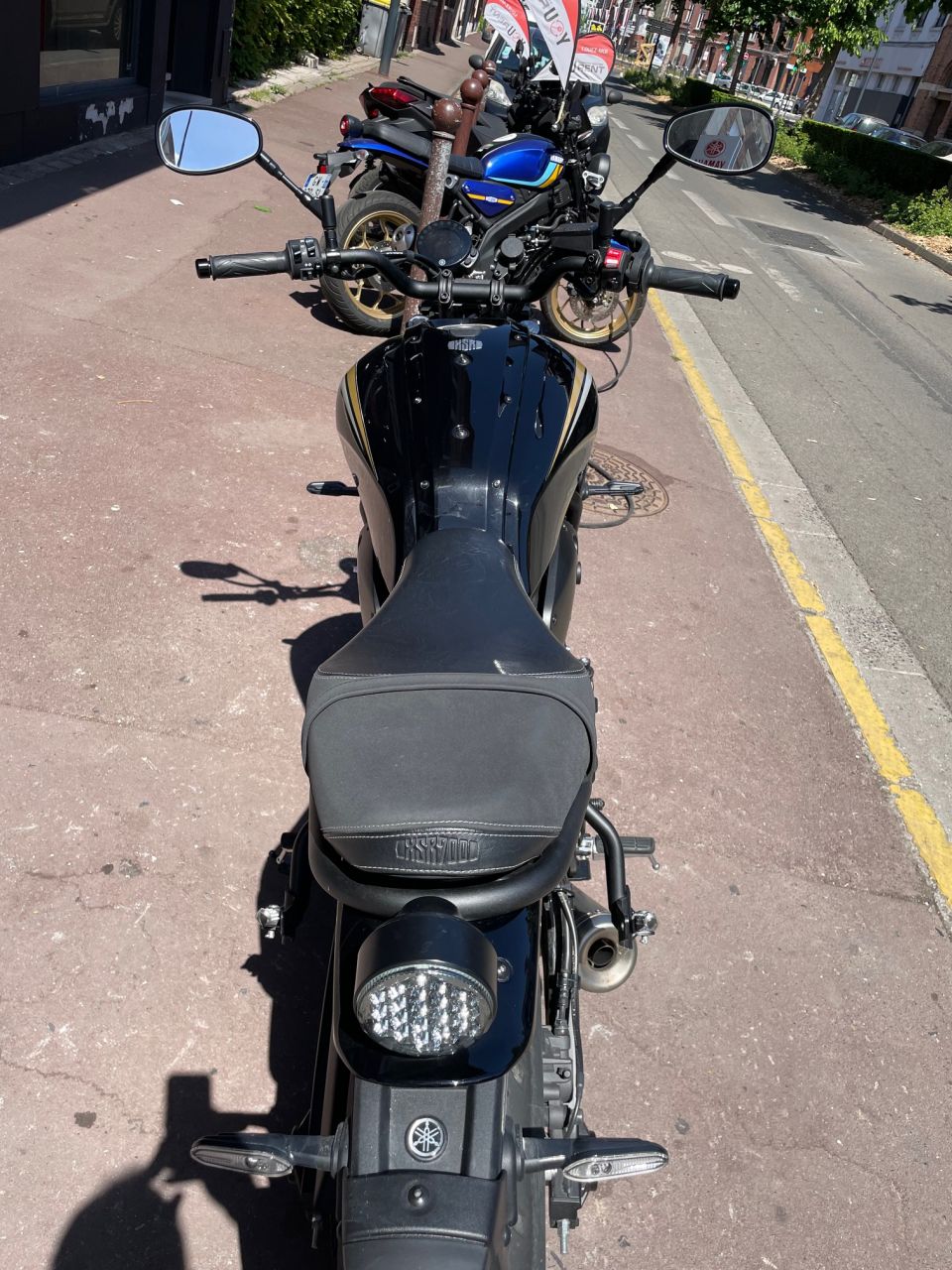 YAMAHA XSR 700 ABS 4