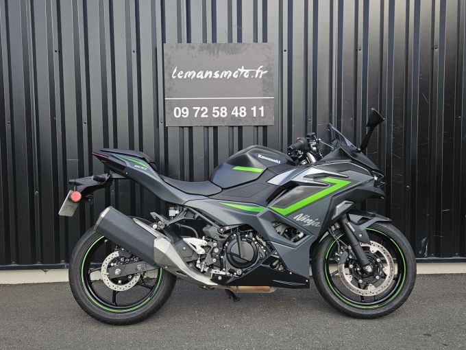 KAWASAKI Ninja 500 4