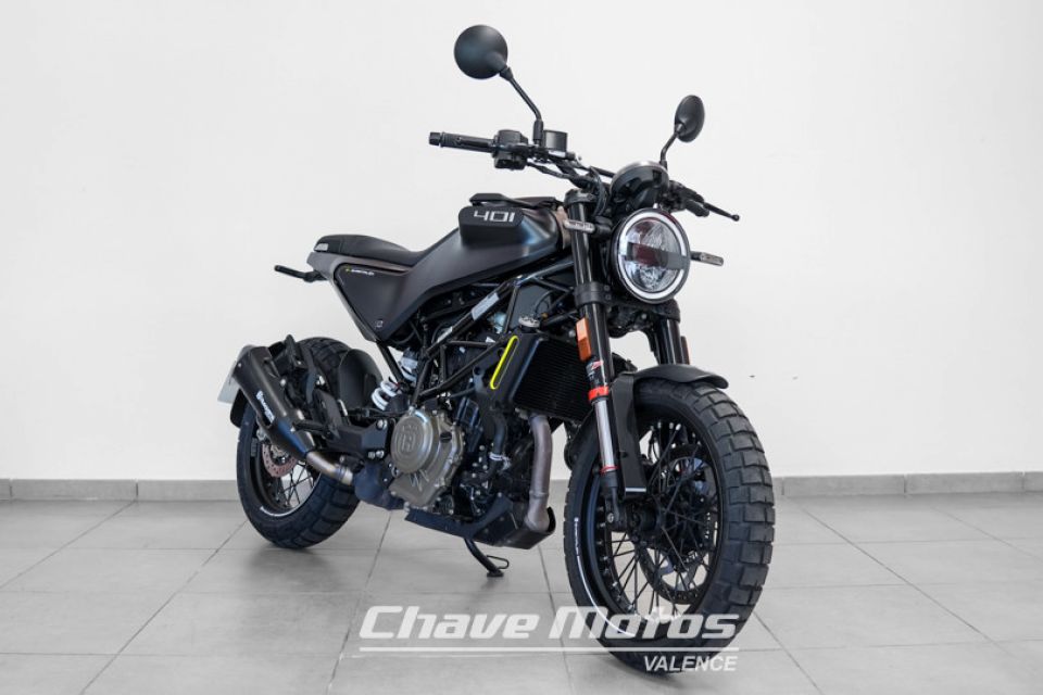 HUSQVARNA SVARTPILEN 401 4