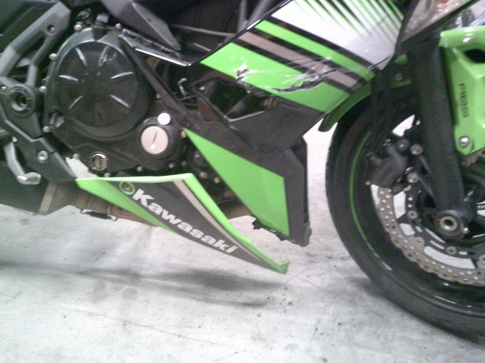 KAWASAKI NINJA 650 4