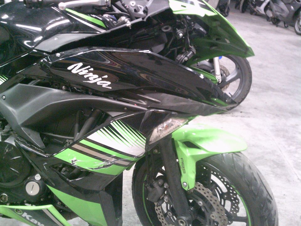 KAWASAKI NINJA 650 4