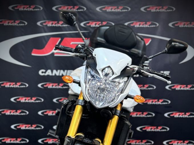 YAMAHA FZ8 4