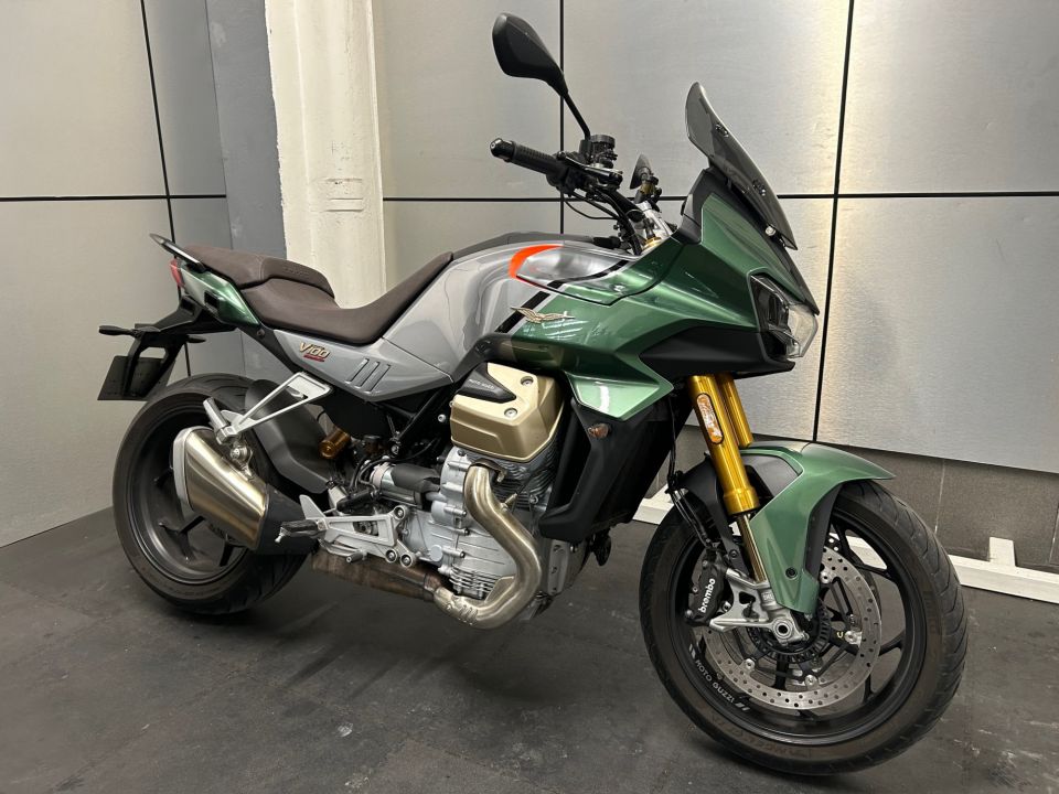 MOTO GUZZI V100  MANDELLO 4