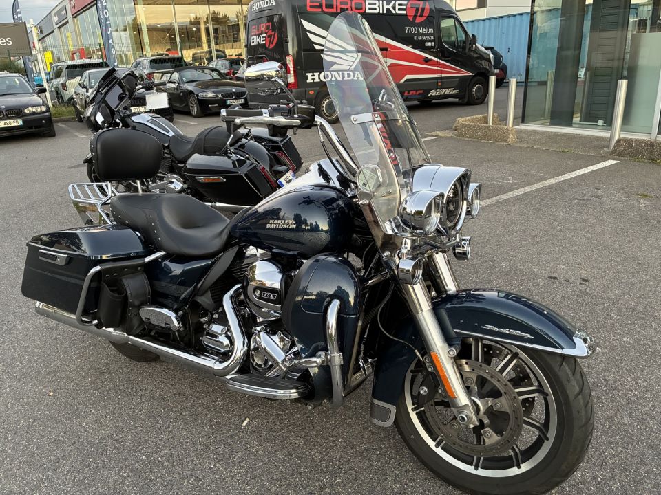 HARLEY-DAVIDSON TOURING ROAD KING 1690 4