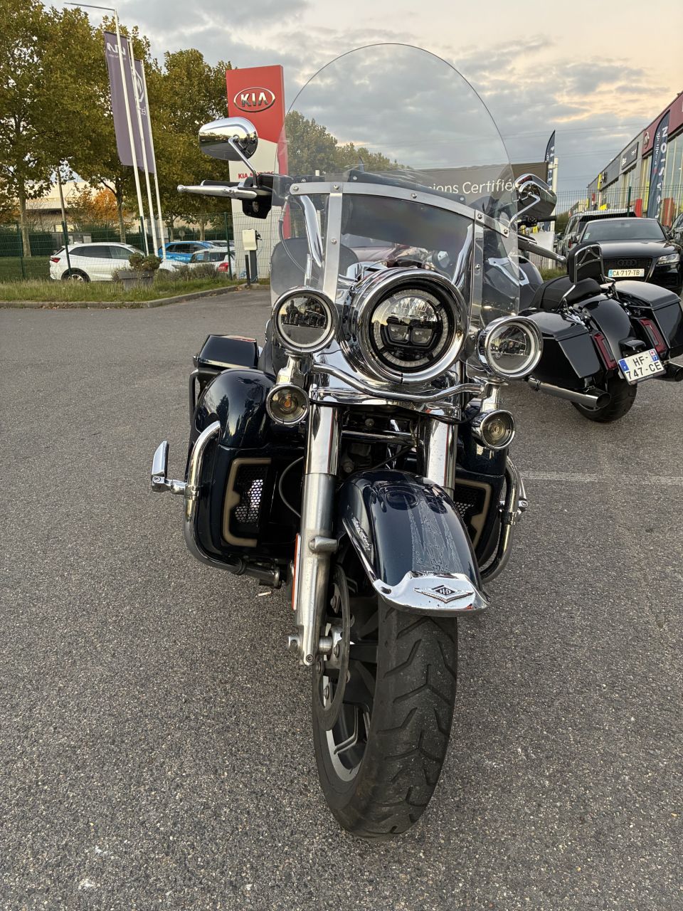 HARLEY-DAVIDSON TOURING ROAD KING 1690 4