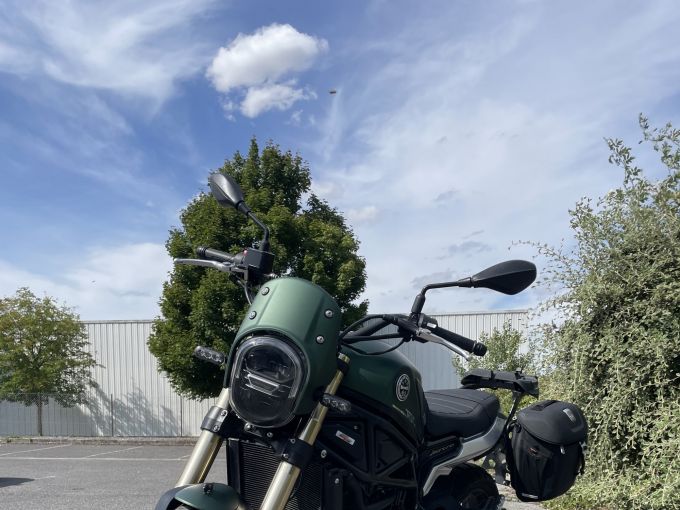 BENELLI LEONCINO 800 4