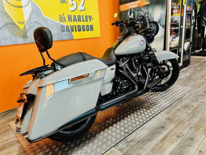 HARLEY-DAVIDSON TOURING ROAD KING 1868 SPECIAL 4