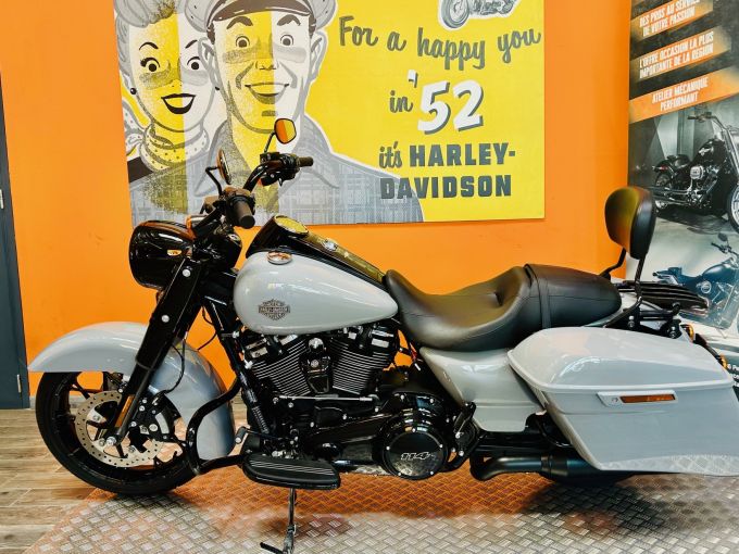 HARLEY-DAVIDSON TOURING ROAD KING 1868 SPECIAL 4