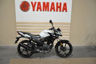 YAMAHA YS 125 - 2018