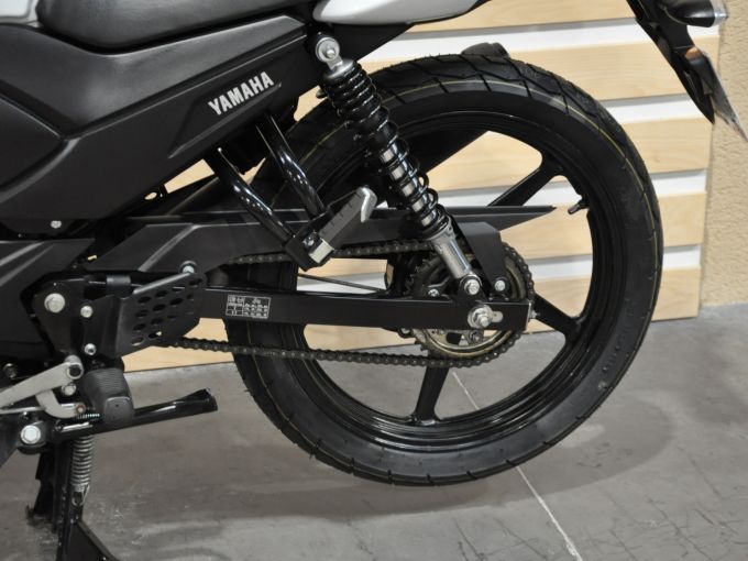 YAMAHA YS 125 4