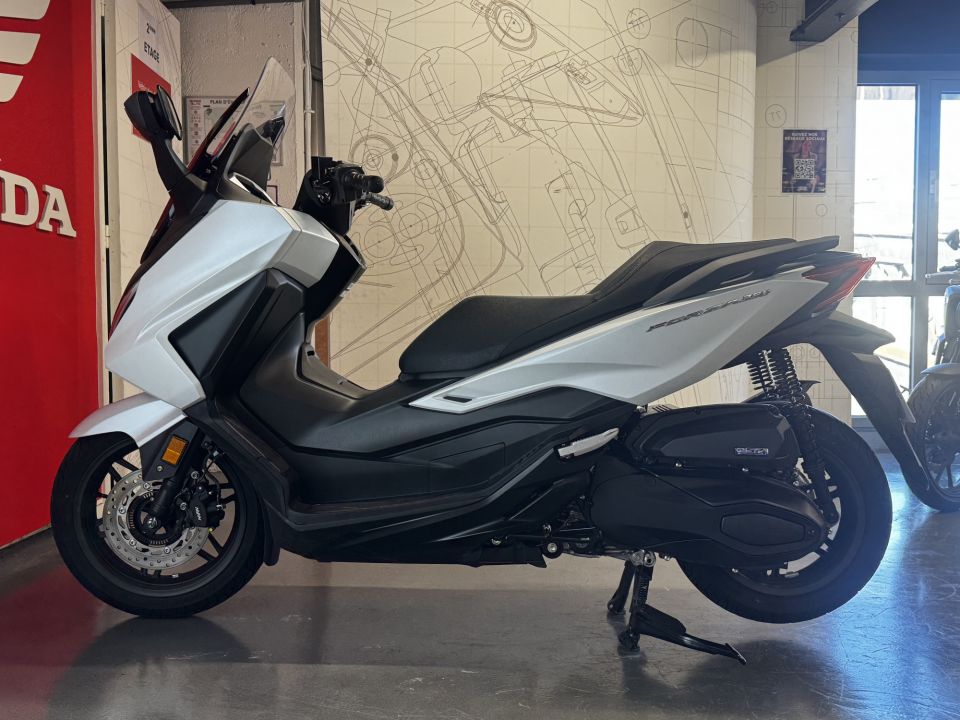 HONDA NSS FORZA 350 4