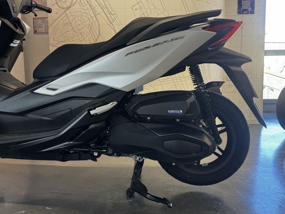 HONDA NSS FORZA 350 4