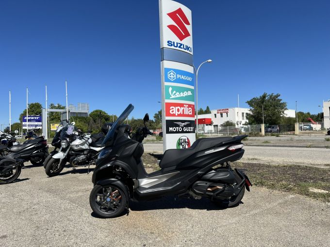 PIAGGIO MP3 530 HPE EXCLUSIVE 4