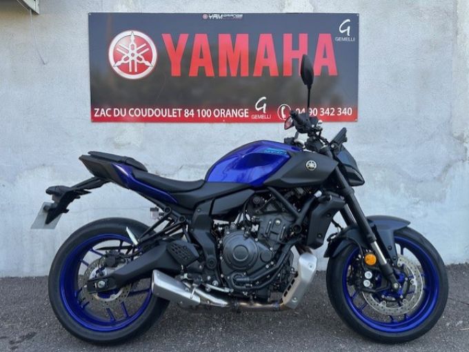 YAMAHA MT-07 (47.5CV) 4