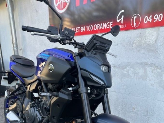 YAMAHA MT-07 (47.5CV) 4