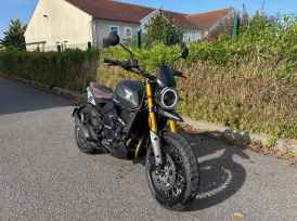 MOTO MORINI SEIEMMEZZO SCR 650 - 2024