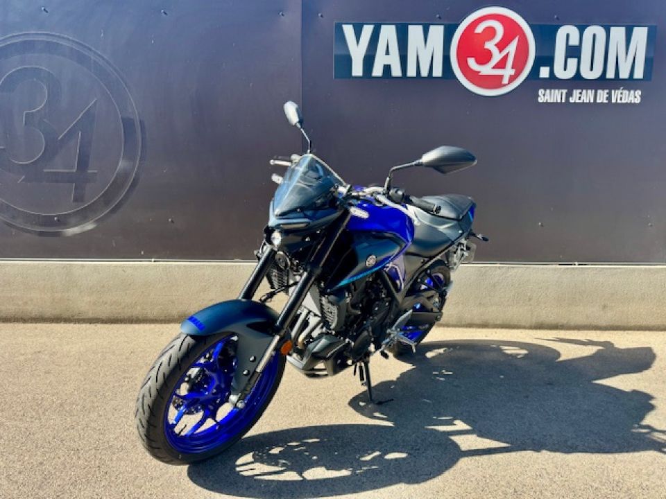 YAMAHA MT-03 4