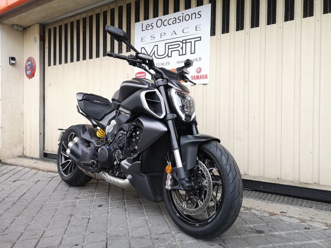 DUCATI DIAVEL V4 4
