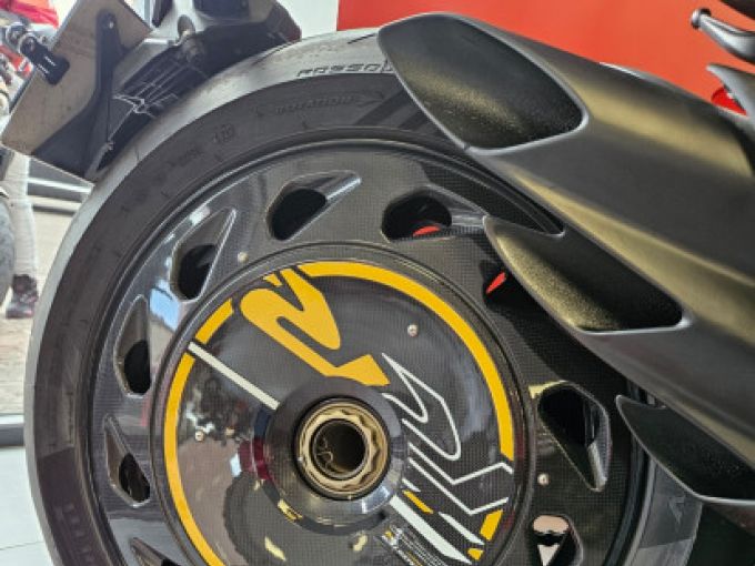 MV AGUSTA B3-800 DRAGSTER RR 4