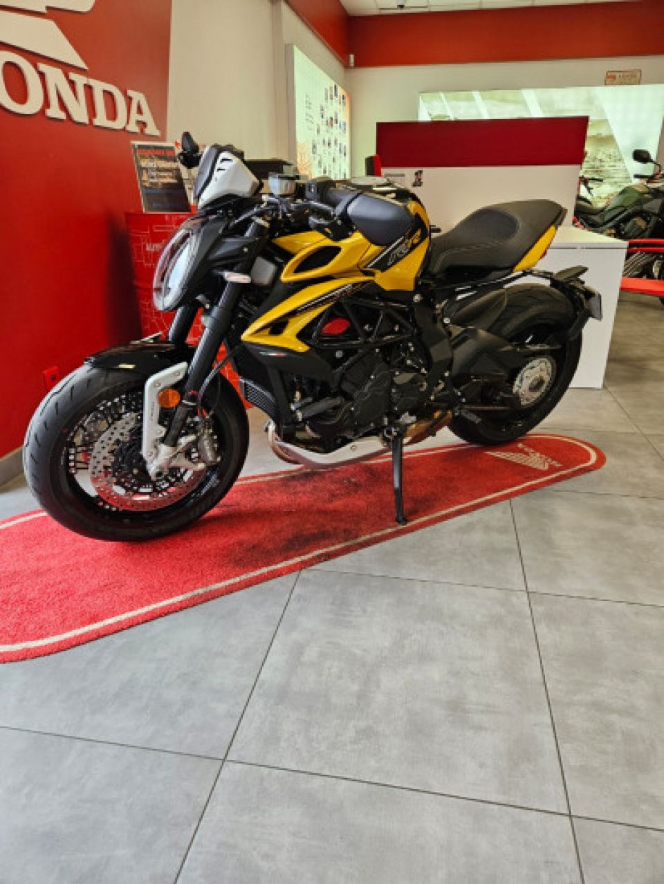 MV AGUSTA B3-800 DRAGSTER RR 4