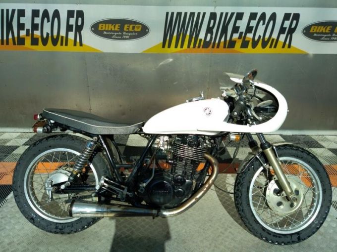 YAMAHA SR 400 4