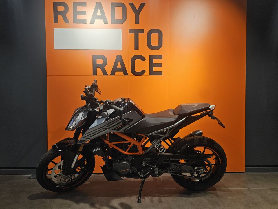 KTM 125 DUKE 4