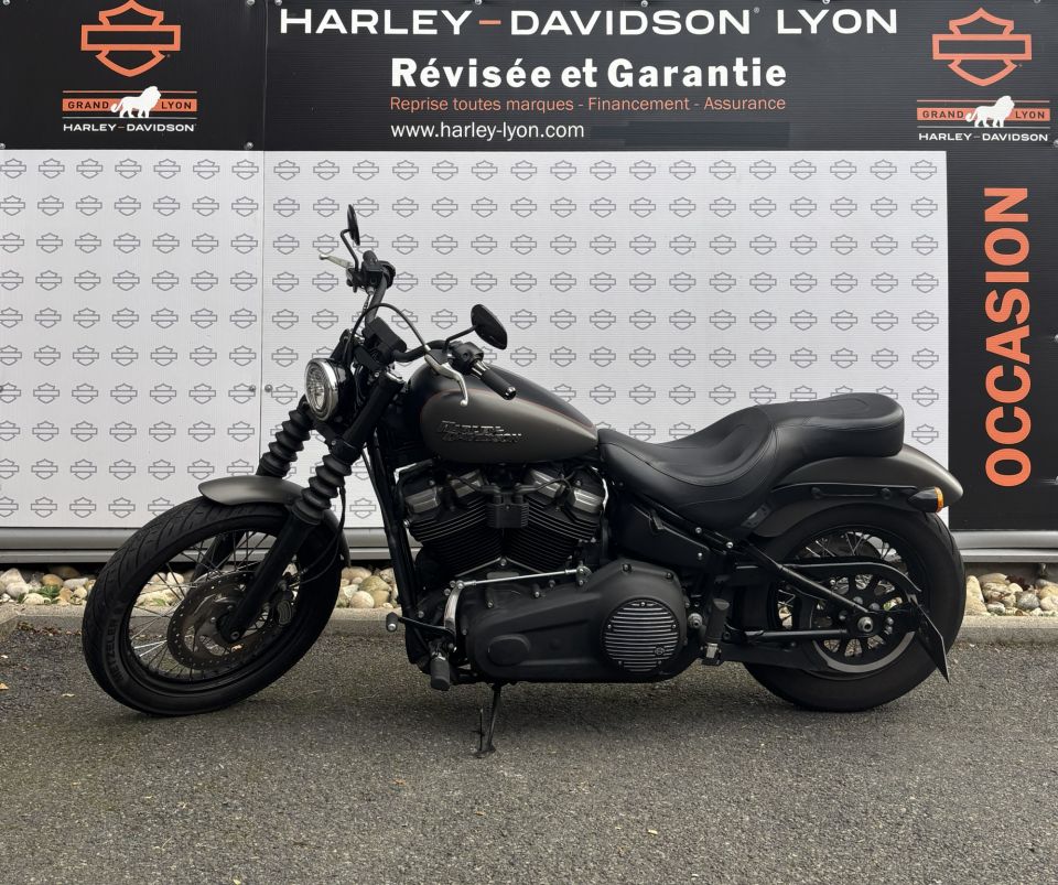 HARLEY-DAVIDSON SOFTAIL STREET BOB 1748  4