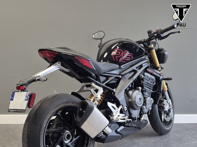 TRIUMPH SPEED TRIPLE 1200 RS 4