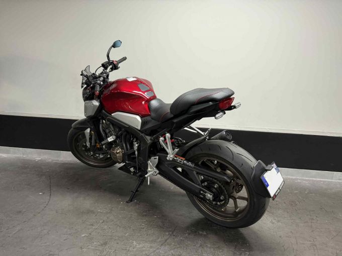 HONDA CB 650 R 4