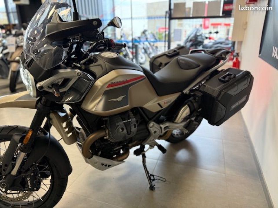 MOTO GUZZI V85 TT TRAVEL PACK 850 4