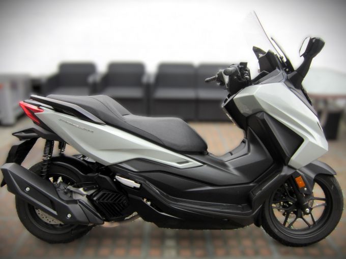 HONDA NSS FORZA 125 4