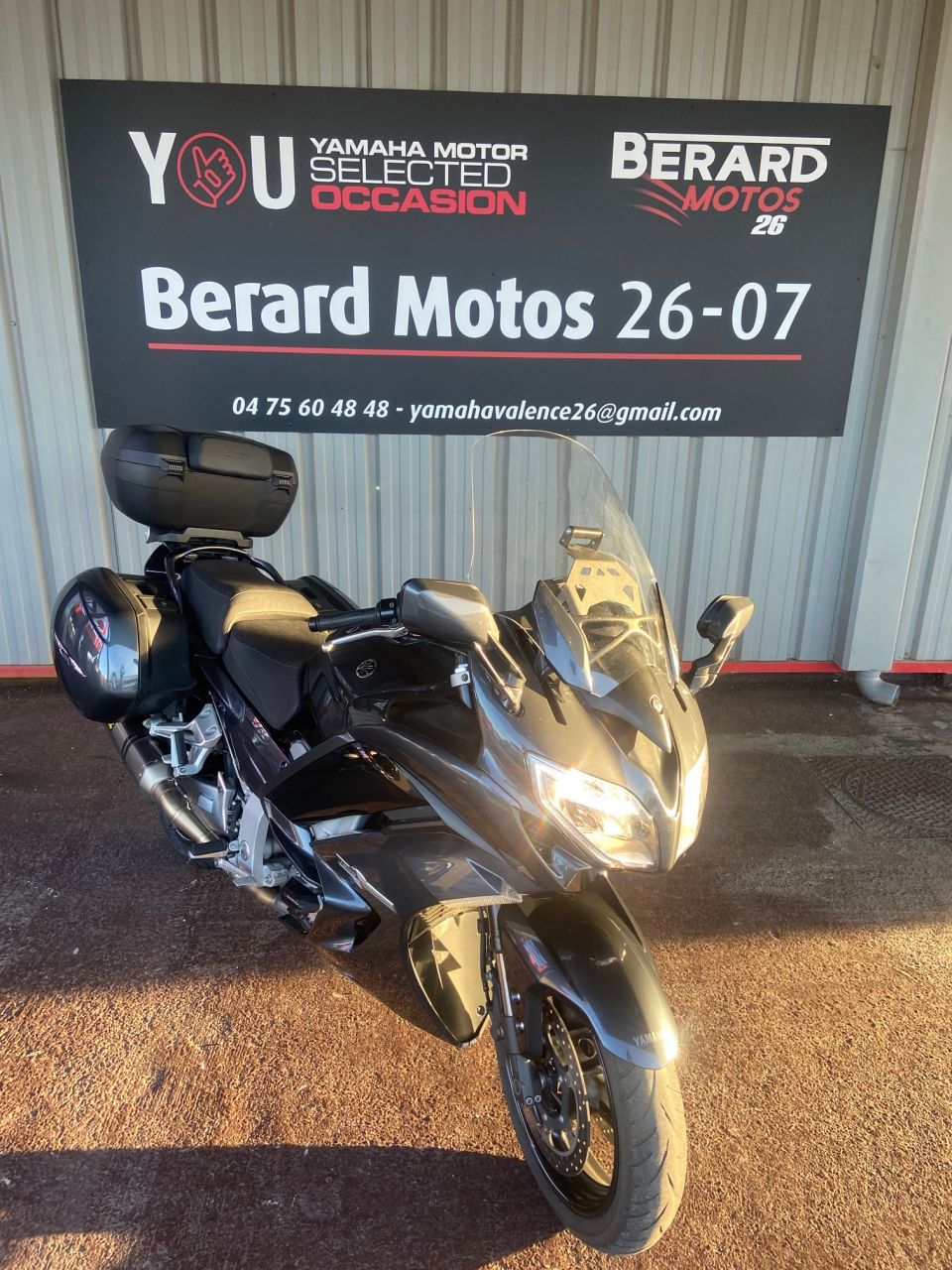 YAMAHA FJR 1300 AE 4