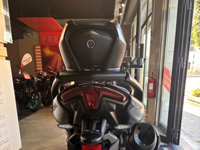 YAMAHA XP T-MAX 560 TECH MAX 4
