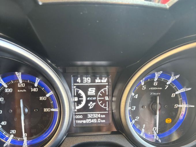YAMAHA XP T-MAX 560 TECH MAX 4