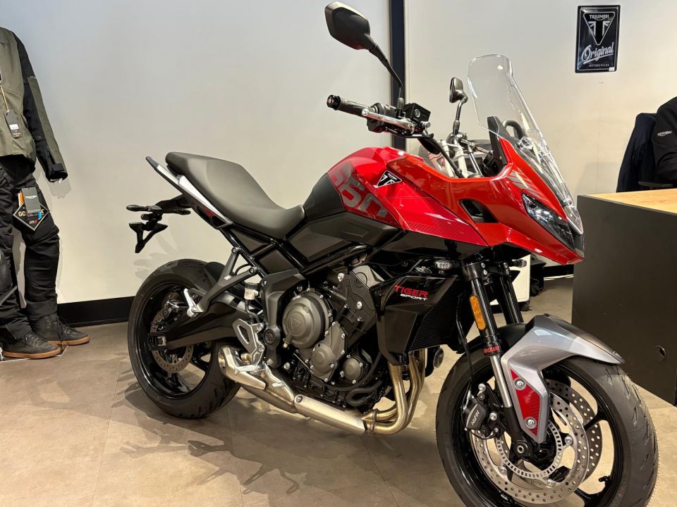 TRIUMPH TIGER SPORT 660 4