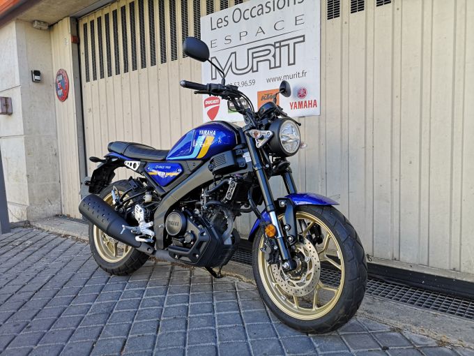 YAMAHA XSR 125 4