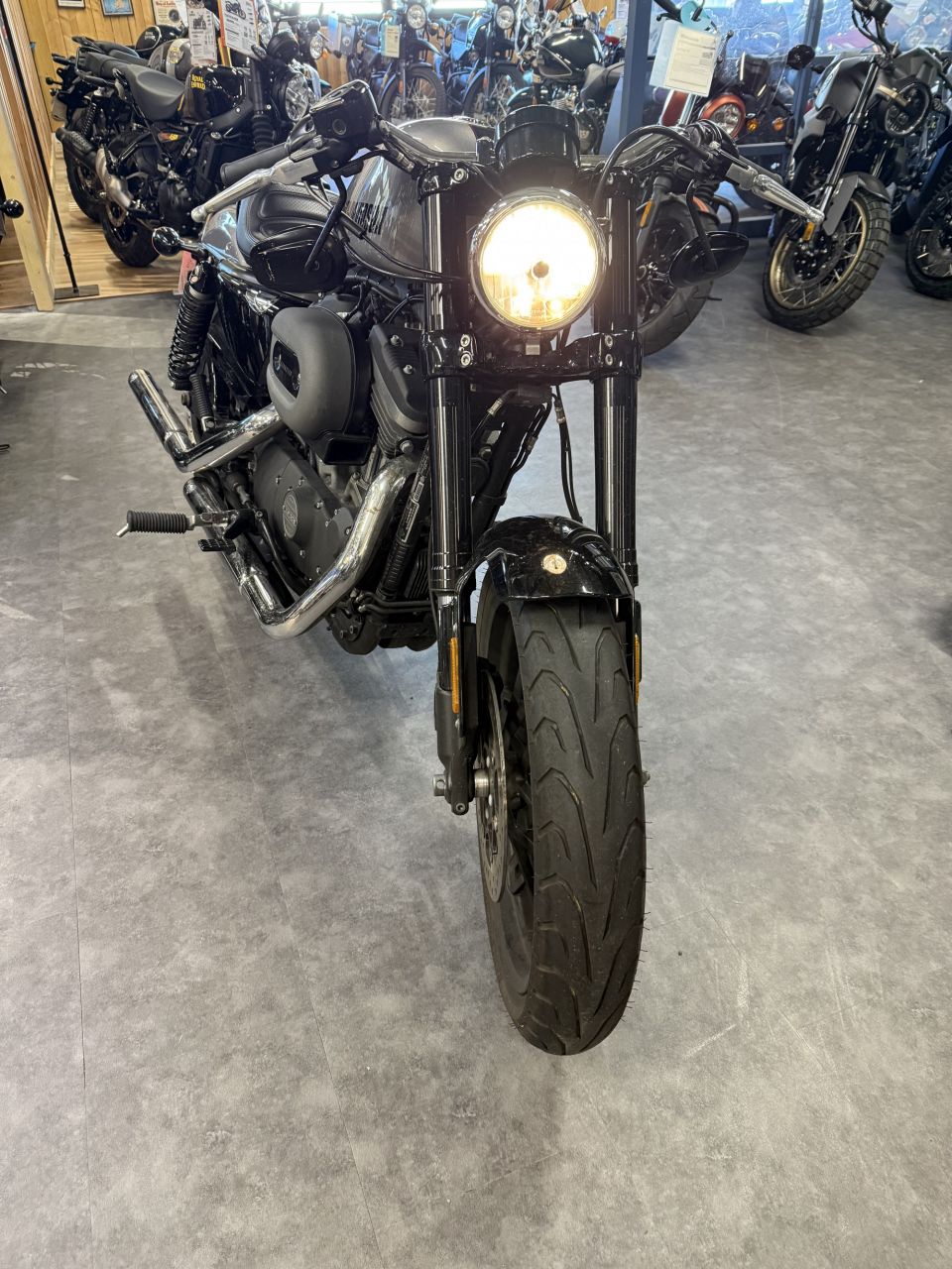 HARLEY-DAVIDSON SPORTSTER 1200 CX 4