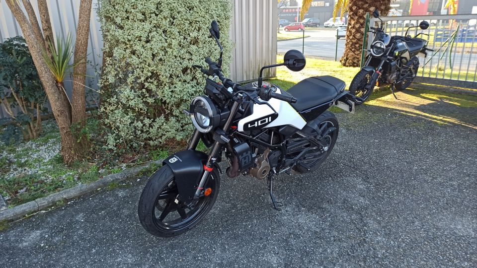 HUSQVARNA 401 VITPILEN 4