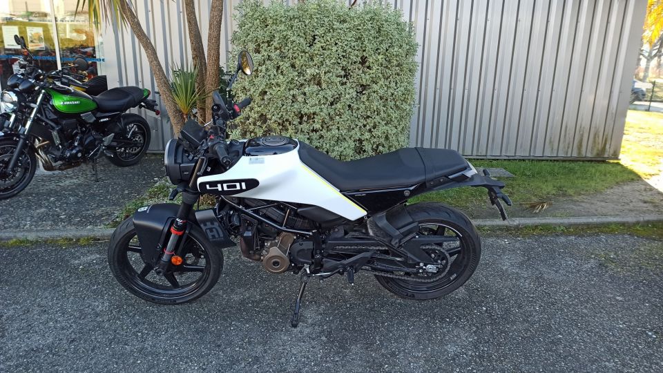HUSQVARNA 401 VITPILEN 4